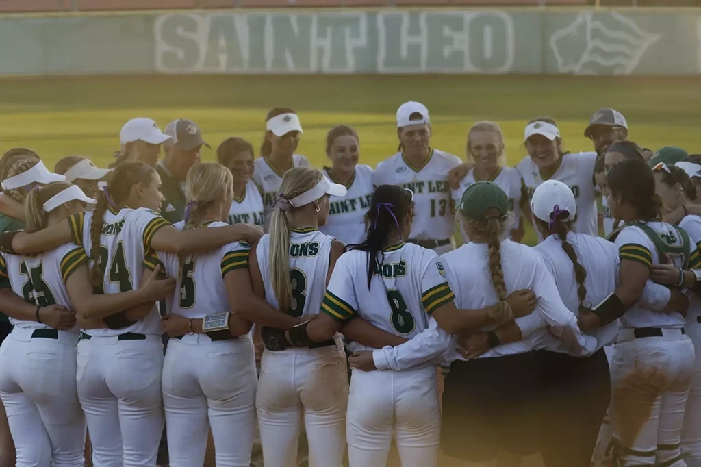 st.leo-softball-team-2